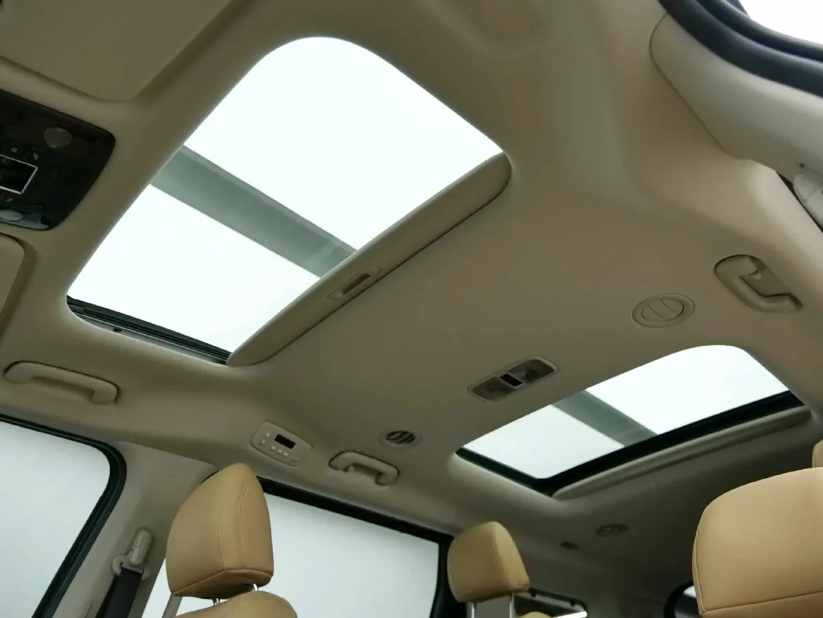 2021 Volkswagen Talagon 2.0T 186HP L4 7DCT,autocango,china used car exporter,china ev exporter,chinese used car exporter,chinese used ev exporter