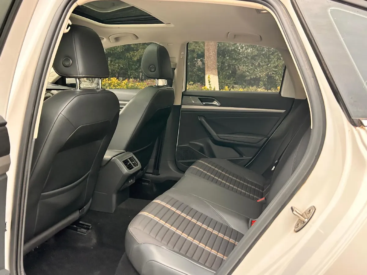 2019 Volkswagen Sagitar 1.2T 116HP L4 7DCT,autocango,china used car exporter,china ev exporter,chinese used car exporter,chinese used ev exporter