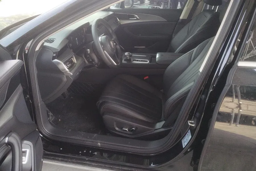 2024 HongQi H5 1.5T 169HP L4 7DCT,autocango,china used car exporter,china ev exporter,chinese used car exporter,chinese used ev exporter