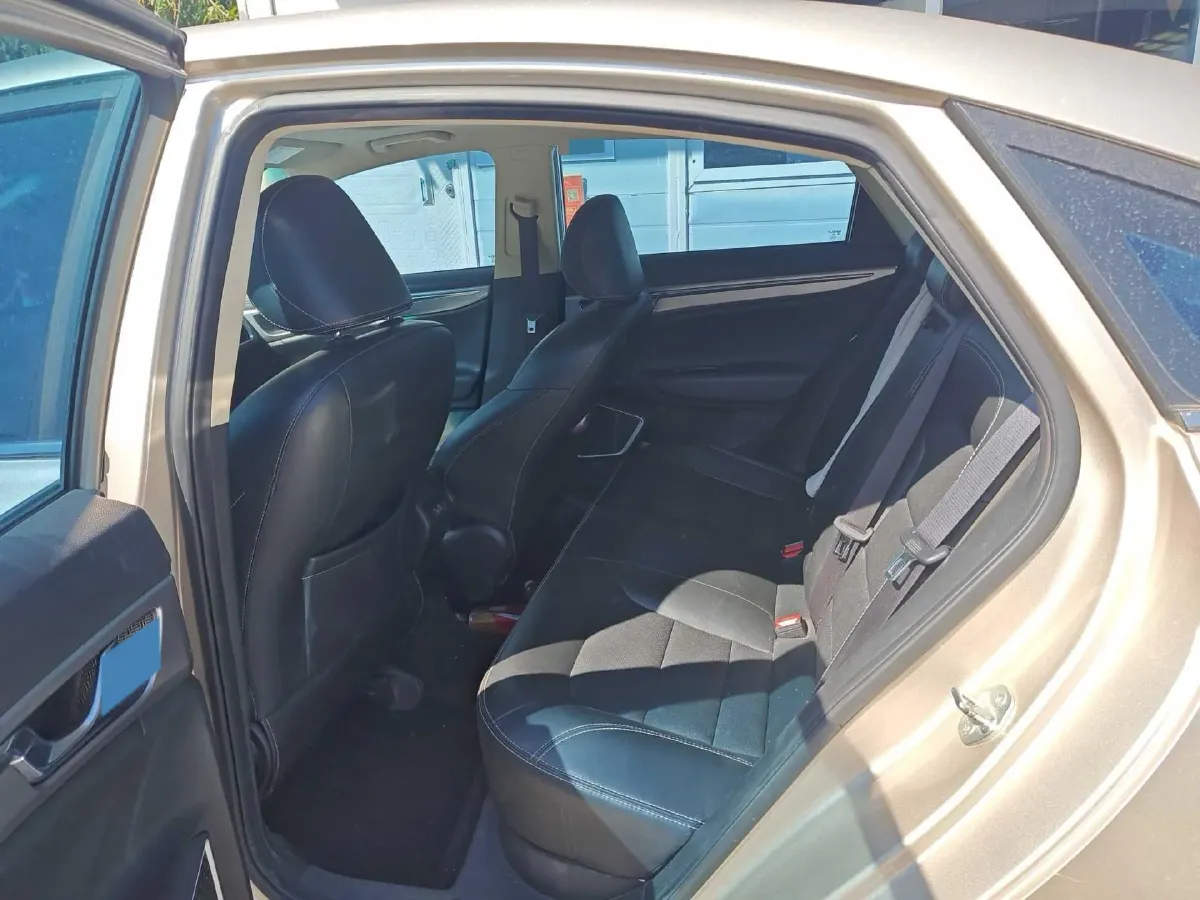 2019 Geely Emgrand GL 1.4T 133HP L4 CVT,autocango,china used car exporter,china ev exporter,chinese used car exporter,chinese used ev exporter