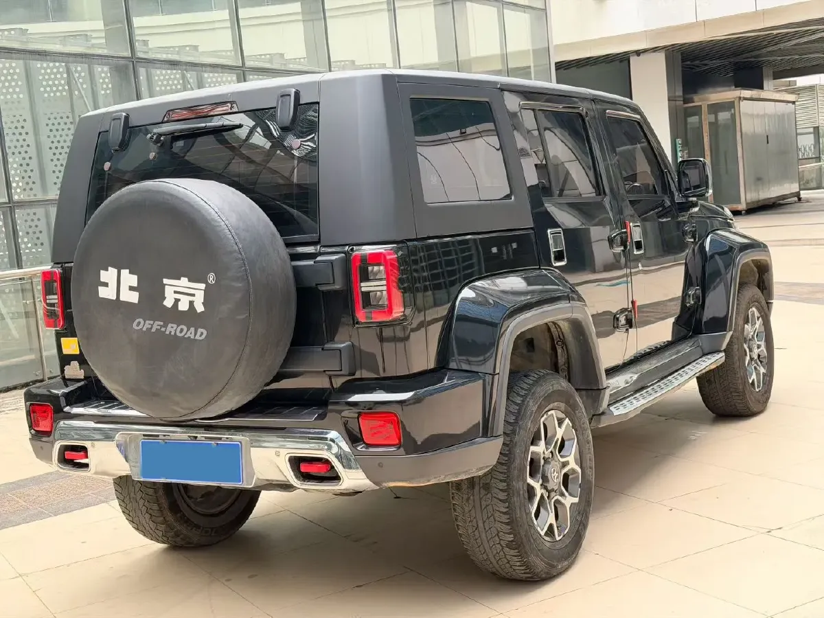 2018 Beijing BJ40 2.3T 250HP L4 6AT,autocango,china used car exporter,china ev exporter,chinese used car exporter,chinese used ev exporter