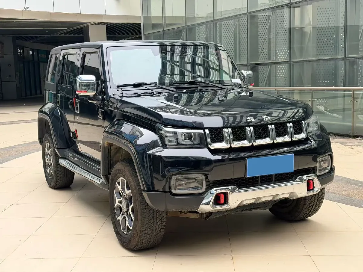2018 Beijing BJ40 2.3T 250HP L4 6AT,autocango,china used car exporter,china ev exporter,chinese used car exporter,chinese used ev exporter