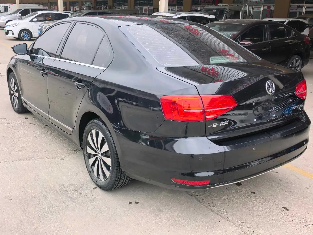 2018 KingLong KaiTe 2.3T 110HP L4 5MT,autocango,china used car exporter,china ev exporter,chinese used car exporter,chinese used ev exporter