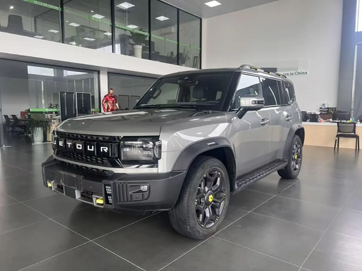 2024 Jetour ShanHai TravellerC-DM 1.5T 156HP L4 3DHT PHEV 43.24KWH,autocango,china used car exporter,china ev exporter,chinese used car exporter,chinese used ev exporter