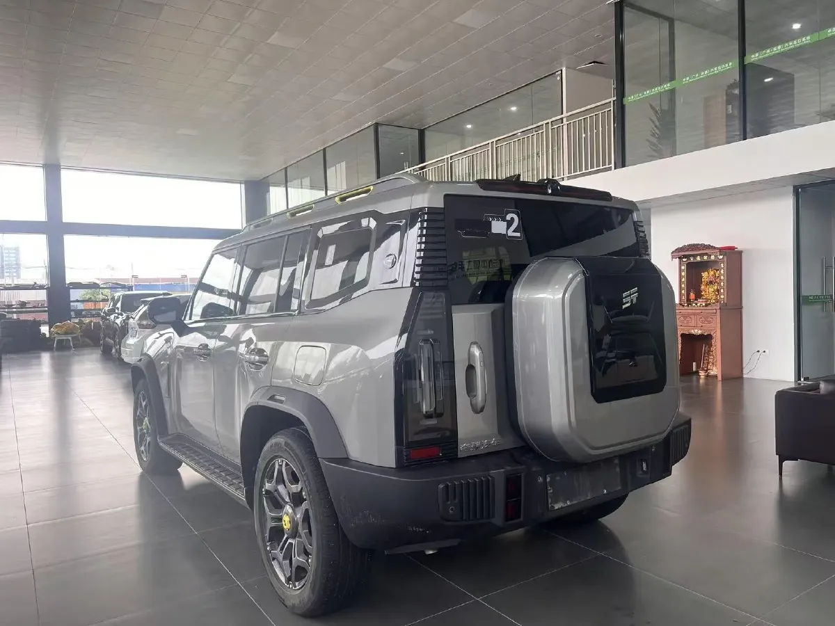 2024 Jetour ShanHai TravellerC-DM 1.5T 156HP L4 3DHT PHEV 43.24KWH,autocango,china used car exporter,china ev exporter,chinese used car exporter,chinese used ev exporter