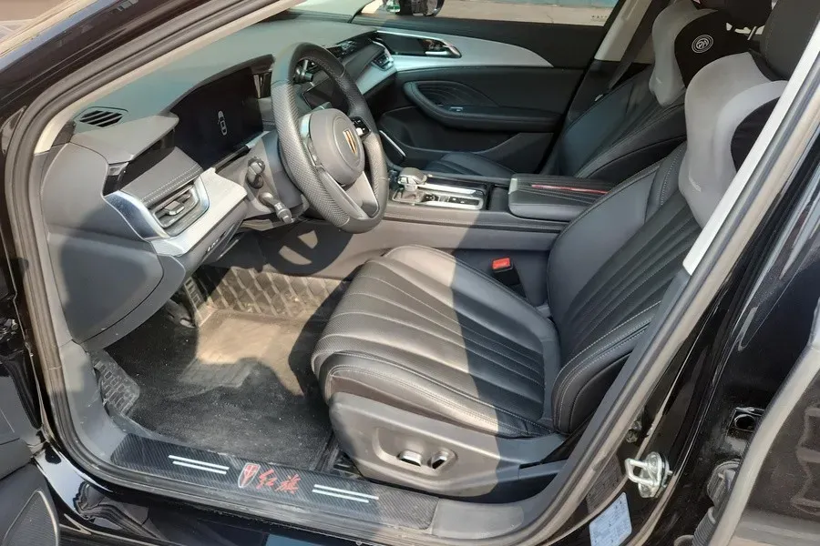 2023 HongQi H5 1.5T 169HP L4 7DCT,autocango,china used car exporter,china ev exporter,chinese used car exporter,chinese used ev exporter