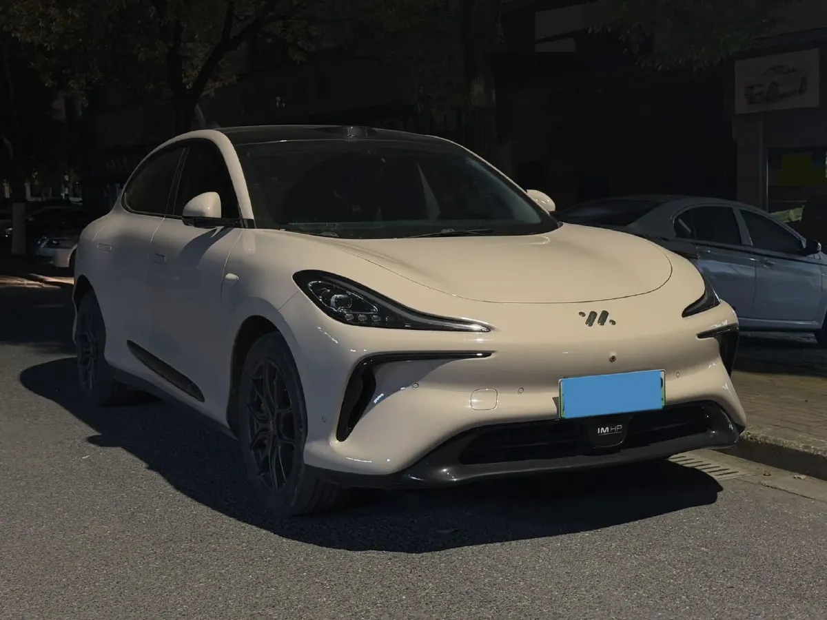 2023 IM LS6 BEV 90KWH,autocango,china used car exporter,china ev exporter,chinese used car exporter,chinese used ev exporter