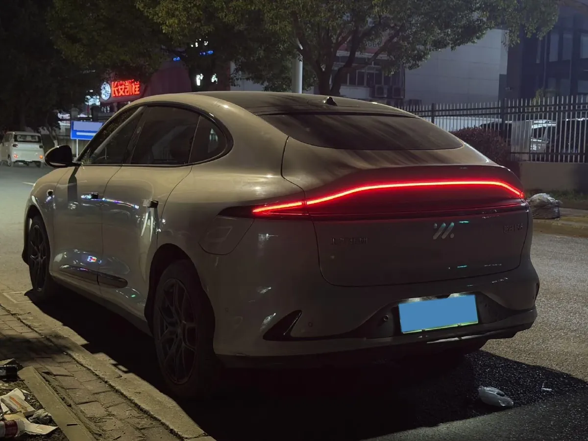 2023 IM LS6 BEV 90KWH,autocango,china used car exporter,china ev exporter,chinese used car exporter,chinese used ev exporter