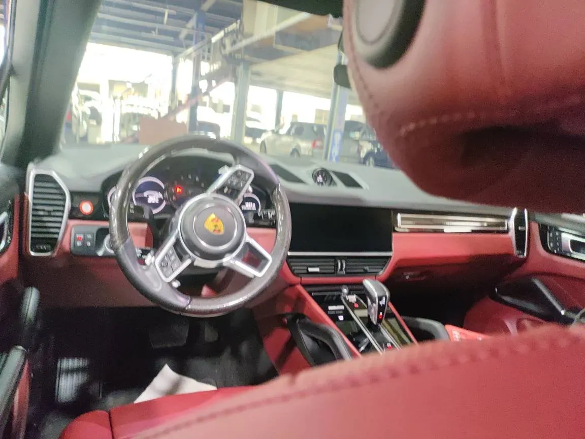 2022 Porsche Cayenne 3.0T 340HP V6 8AT,autocango,china used car exporter,china ev exporter,chinese used car exporter,chinese used ev exporter