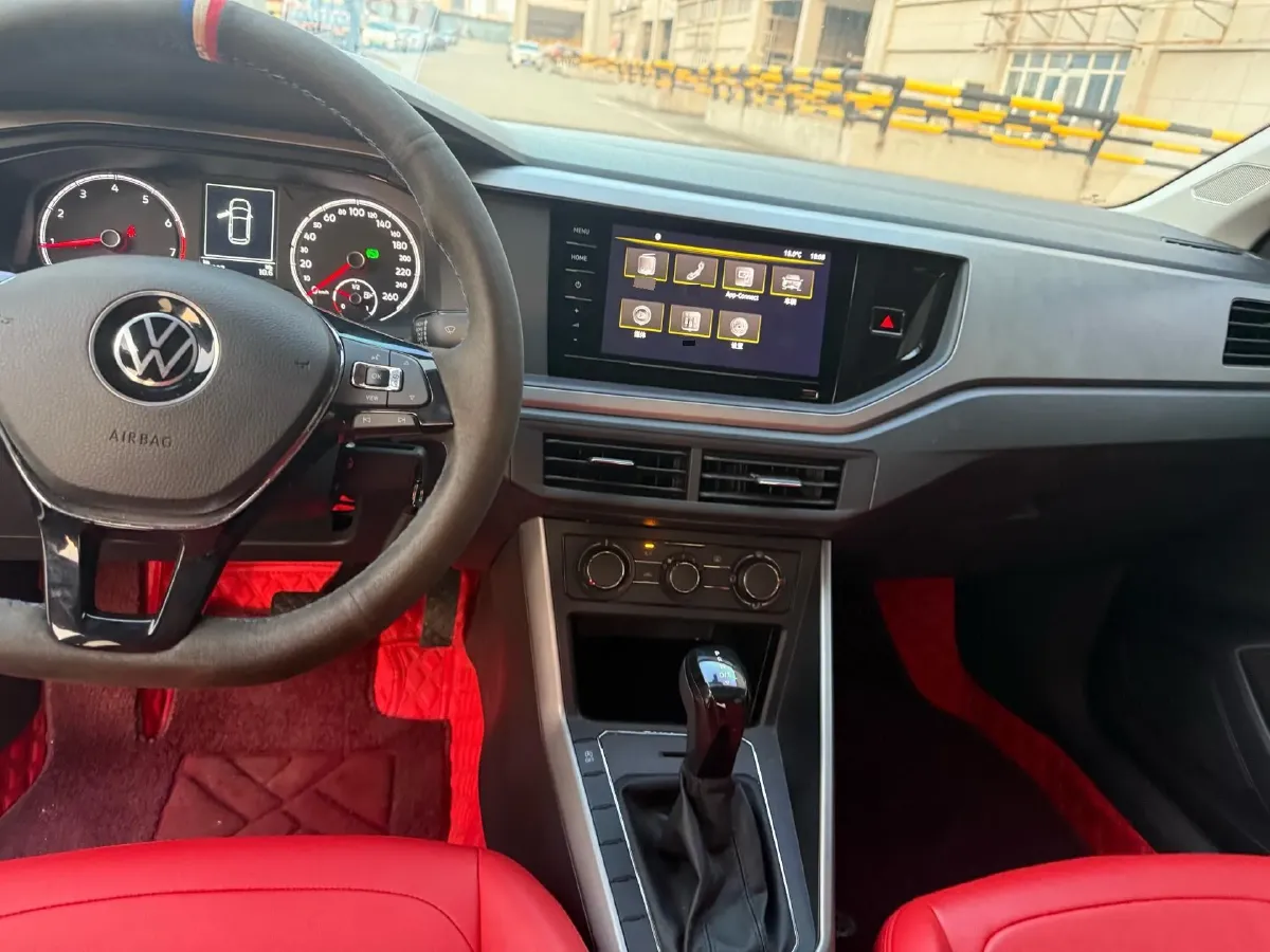 2021 Bestune T55 1.5T 169HP L4 7DCT,autocango,china used car exporter,china ev exporter,chinese used car exporter,chinese used ev exporter