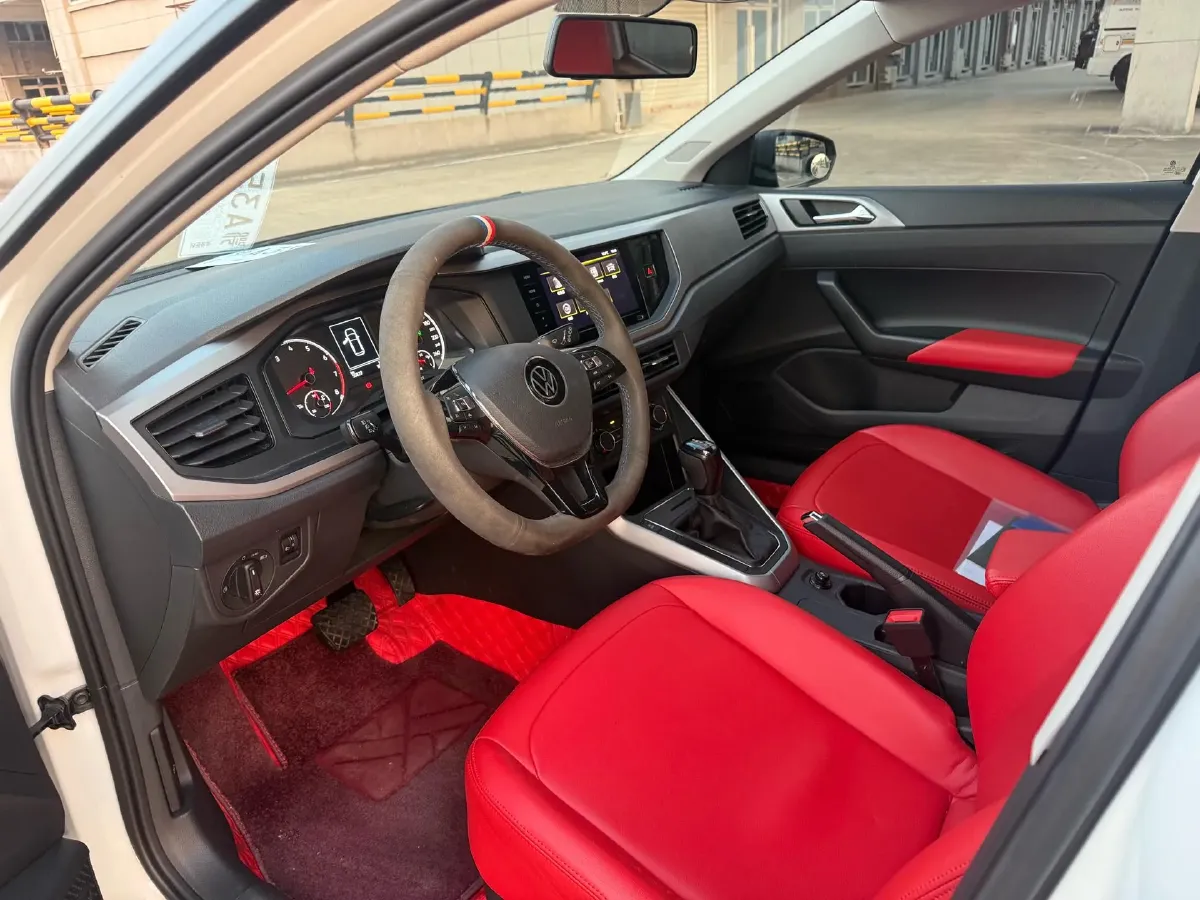 2021 Bestune T55 1.5T 169HP L4 7DCT,autocango,china used car exporter,china ev exporter,chinese used car exporter,chinese used ev exporter