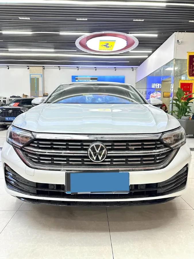 2024 Volkswagen Sagitar 1.5T 160HP L4 7DCT,autocango,china used car exporter,china ev exporter,chinese used car exporter,chinese used ev exporter