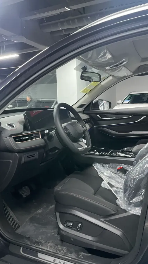 2025 Exceed LX 1.5T 156HP L4 CVT,autocango,china used car exporter,china ev exporter,chinese used car exporter,chinese used ev exporter