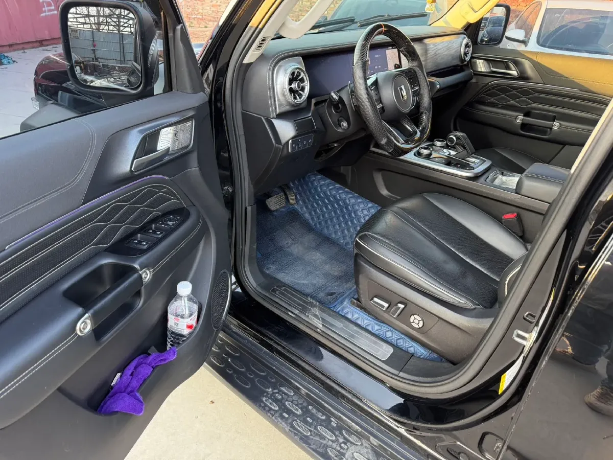 2021 Tank 300 2.0T 227HP L4 8AT,autocango,china used car exporter,china ev exporter,chinese used car exporter,chinese used ev exporter