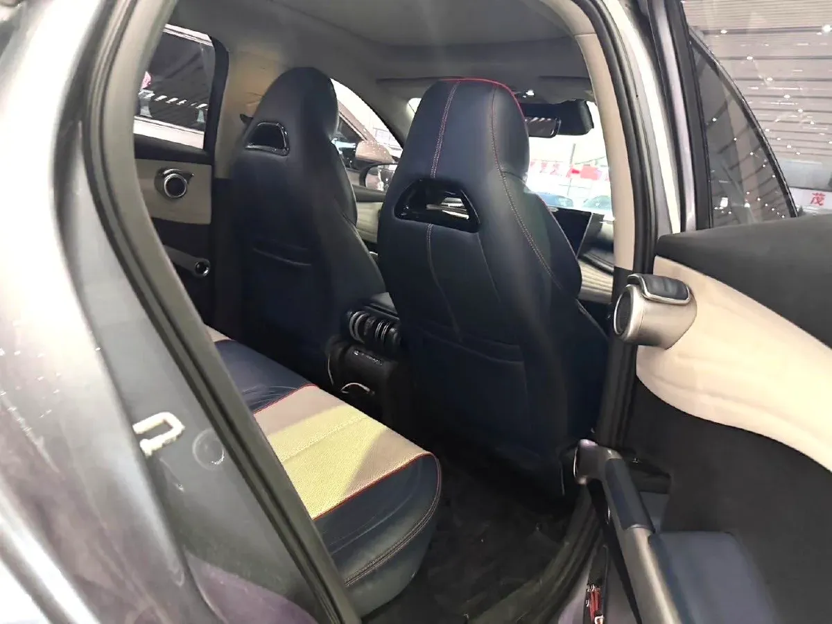 2022 Foton Grand General G7 2.0T 238HP L4 8AT,autocango,china used car exporter,china ev exporter,chinese used car exporter,chinese used ev exporter