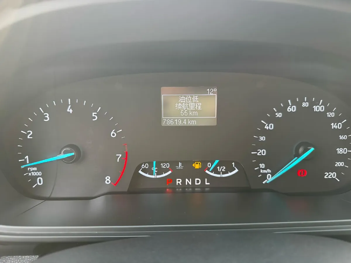 2018 Ford EcoSport 1.5L 120HP L3 6AT,autocango,china used car exporter,china ev exporter,chinese used car exporter,chinese used ev exporter