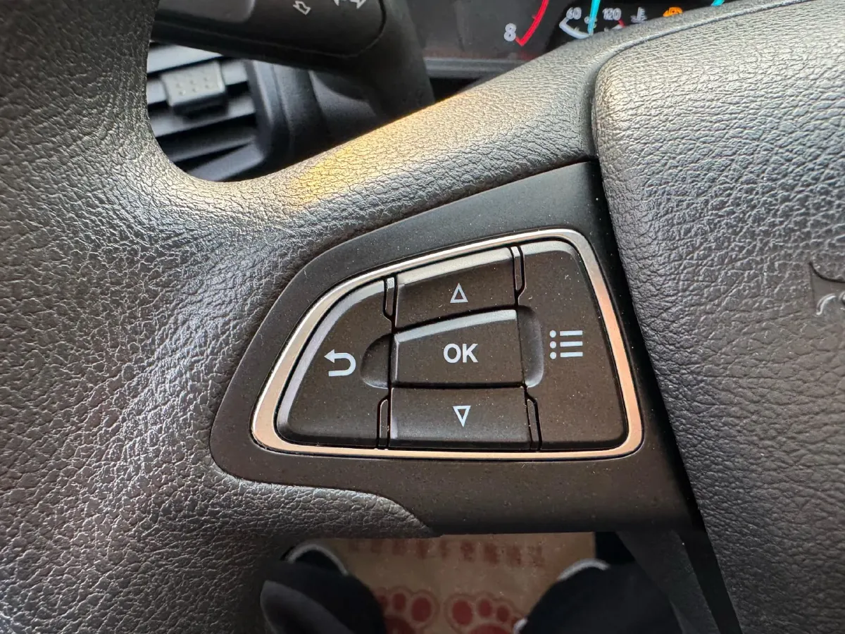 2018 Ford EcoSport 1.5L 120HP L3 6AT,autocango,china used car exporter,china ev exporter,chinese used car exporter,chinese used ev exporter