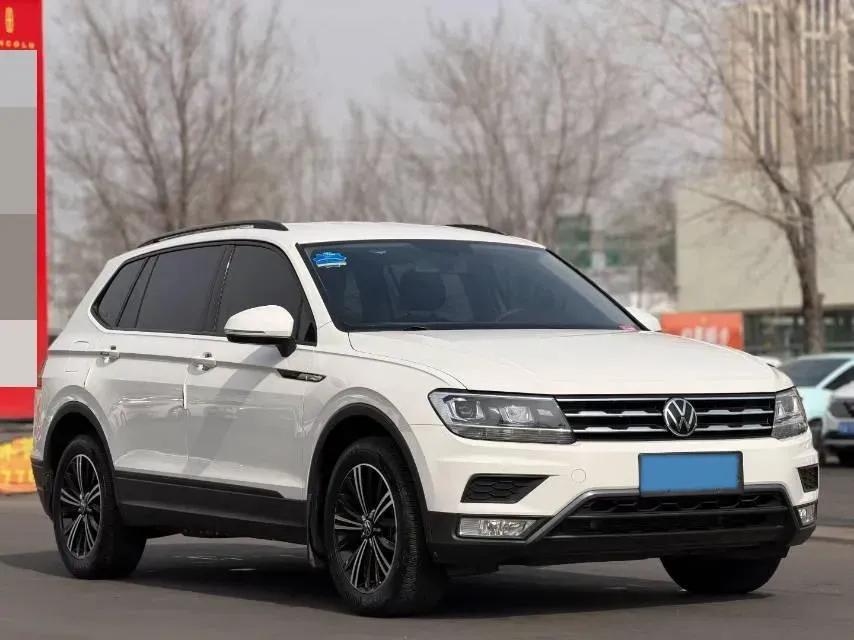 2021 Volkswagen Tiguan L 1.4T 150HP L4 7DCT,autocango,china used car exporter,china ev exporter,chinese used car exporter,chinese used ev exporter