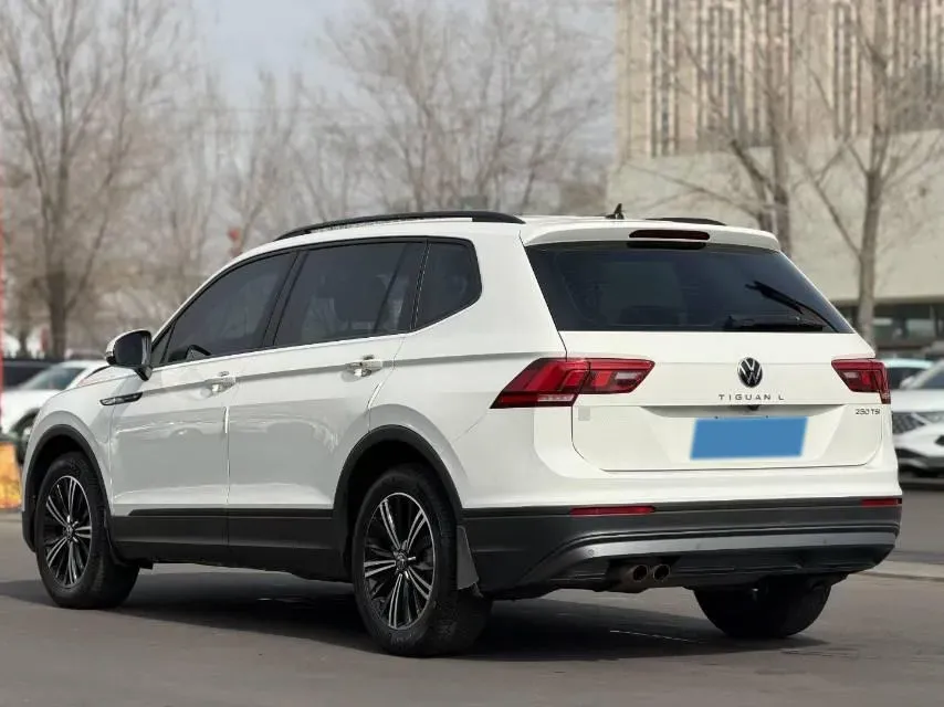 2021 Volkswagen Tiguan L 1.4T 150HP L4 7DCT,autocango,china used car exporter,china ev exporter,chinese used car exporter,chinese used ev exporter