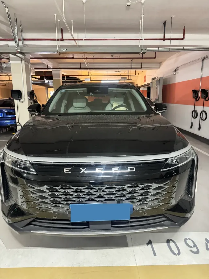 2023 Exceed RX 2.0T 261HP L4 7DCT,autocango,china used car exporter,china ev exporter,chinese used car exporter,chinese used ev exporter