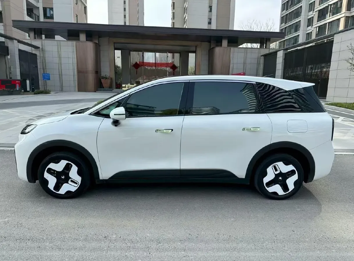 2024 ARCFOX KAOLA S BEV 58.8KWH,autocango,china used car exporter,china ev exporter,chinese used car exporter,chinese used ev exporter