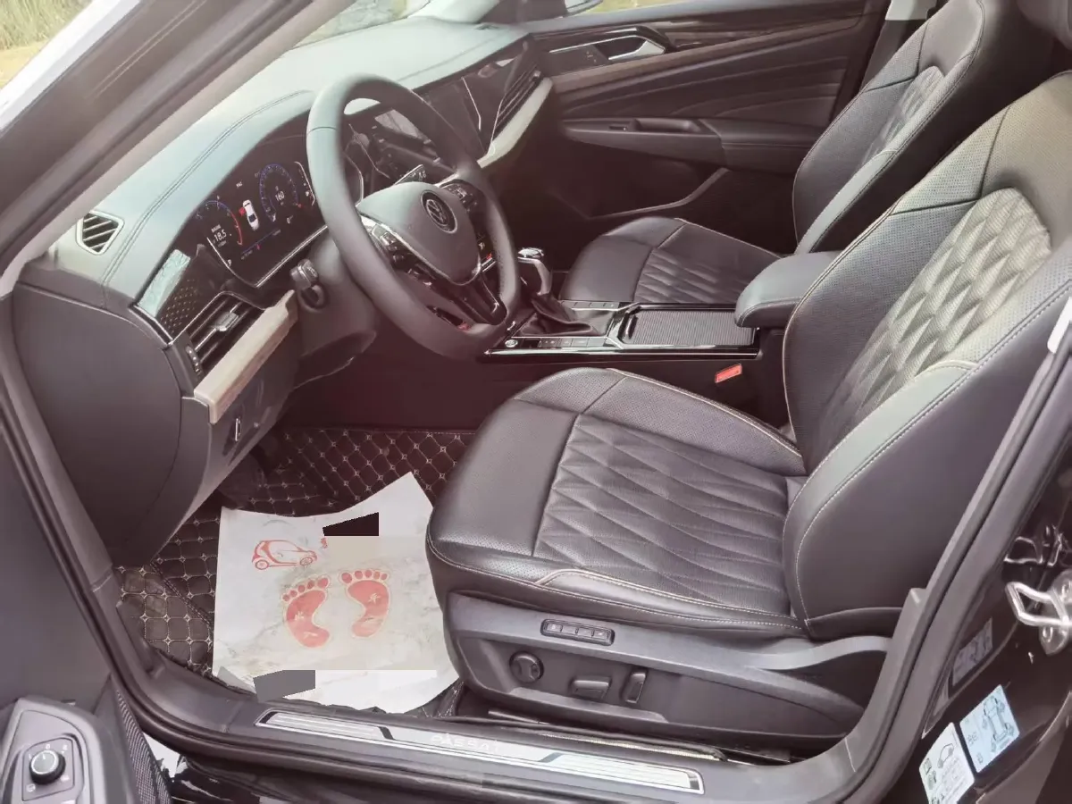 2021 Volkswagen Passat 2.0T 186HP L4 7DCT,autocango,china used car exporter,china ev exporter,chinese used car exporter,chinese used ev exporter