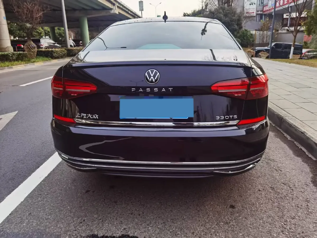 2021 Volkswagen Passat 2.0T 186HP L4 7DCT,autocango,china used car exporter,china ev exporter,chinese used car exporter,chinese used ev exporter