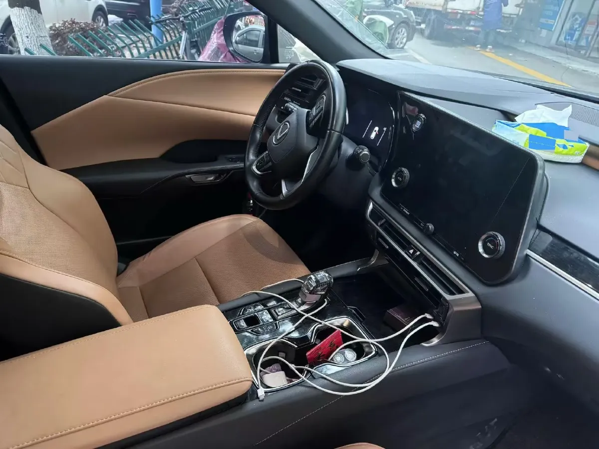 2024 Lexus ES 2.0L 173HP L4 CVT,autocango,china used car exporter,china ev exporter,chinese used car exporter,chinese used ev exporter