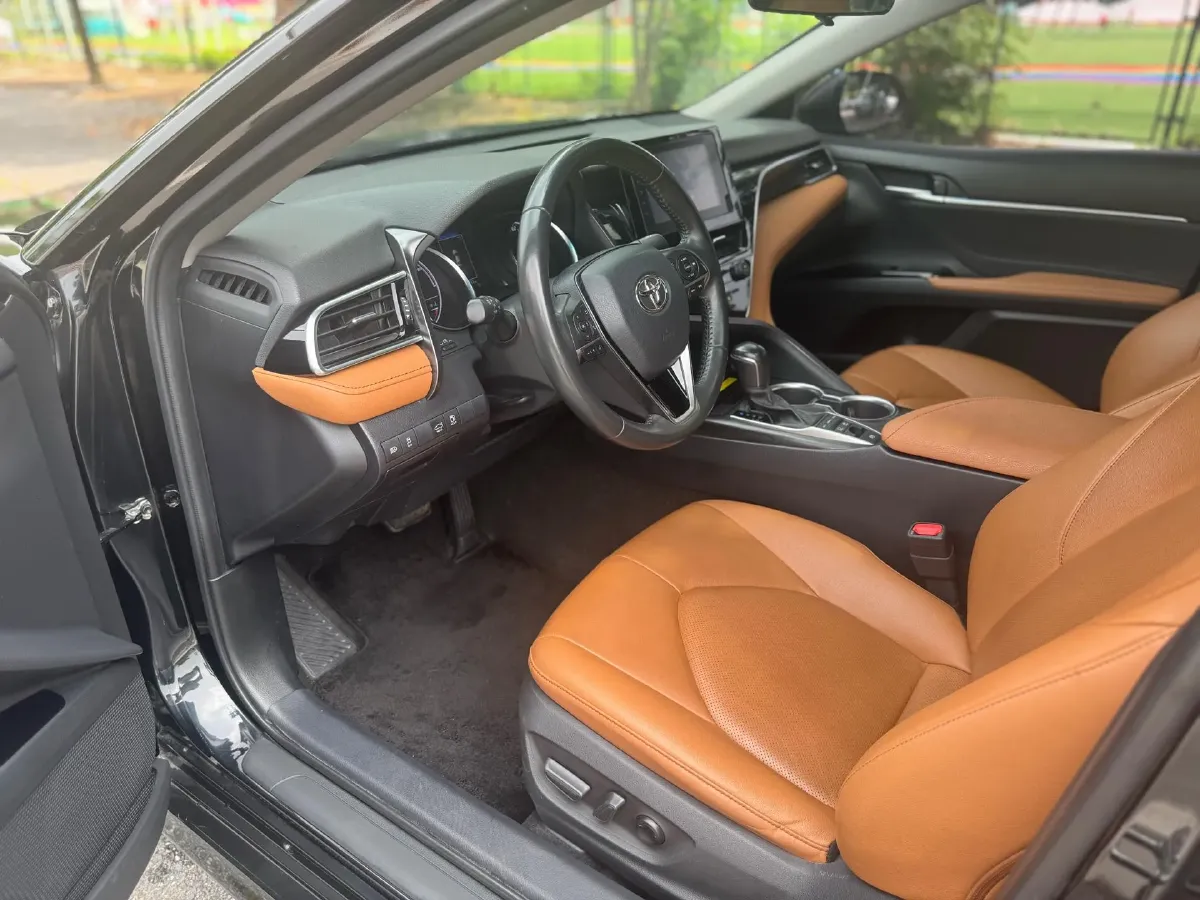 2021 Toyota Camry 2.5L 178HP L4 E-CVT Hybrid,autocango,china used car exporter,china ev exporter,chinese used car exporter,chinese used ev exporter