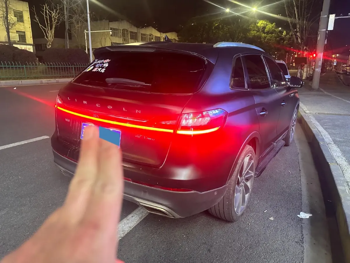 2019 Lincoln Nautilus 2.7T 329HP V6 8AT,autocango,china used car exporter,china ev exporter,chinese used car exporter,chinese used ev exporter