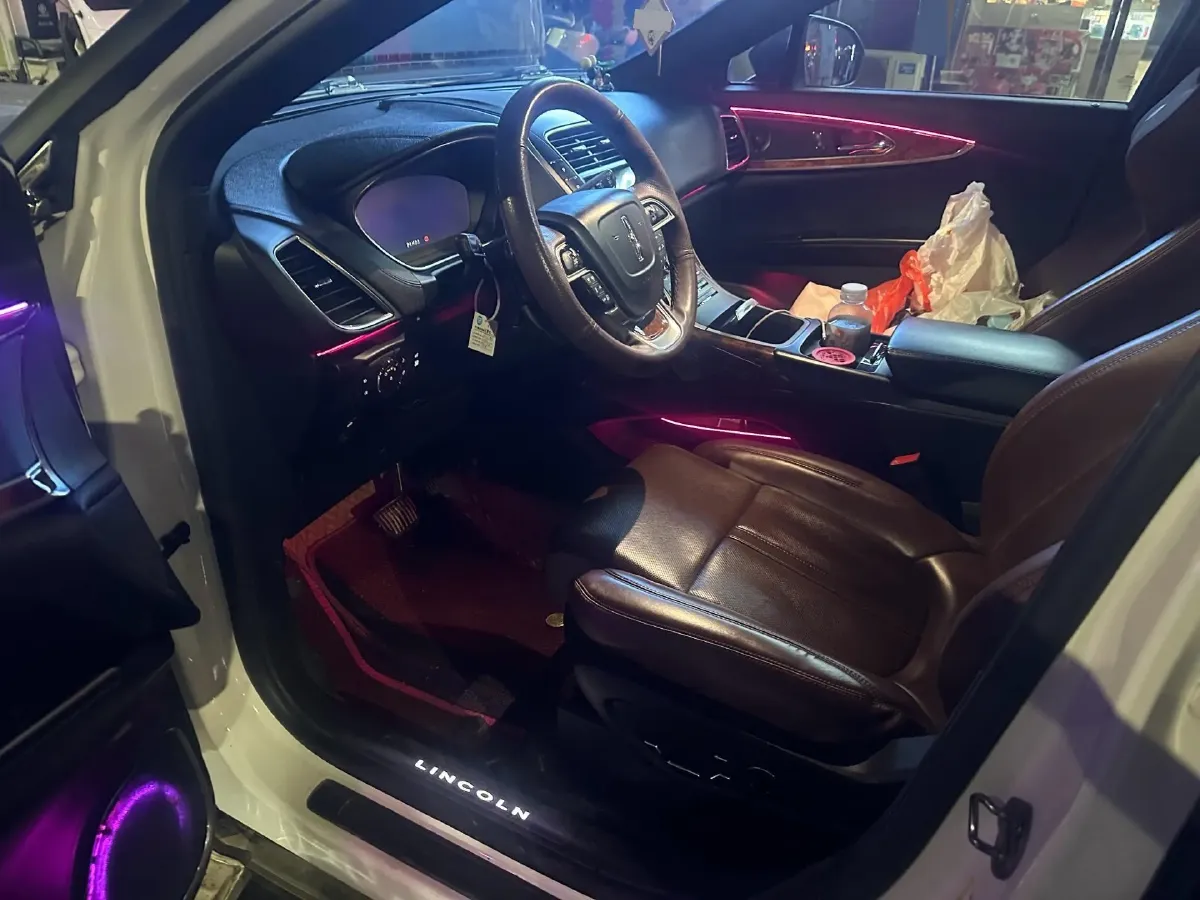 2019 Lincoln Nautilus 2.7T 329HP V6 8AT,autocango,china used car exporter,china ev exporter,chinese used car exporter,chinese used ev exporter