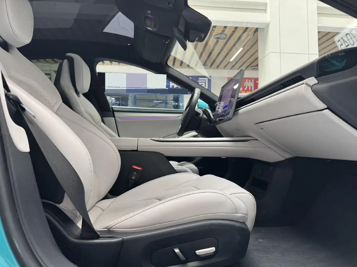 2024 MI SU7 BEV 101KWH,autocango,china used car exporter,china ev exporter,chinese used car exporter,chinese used ev exporter