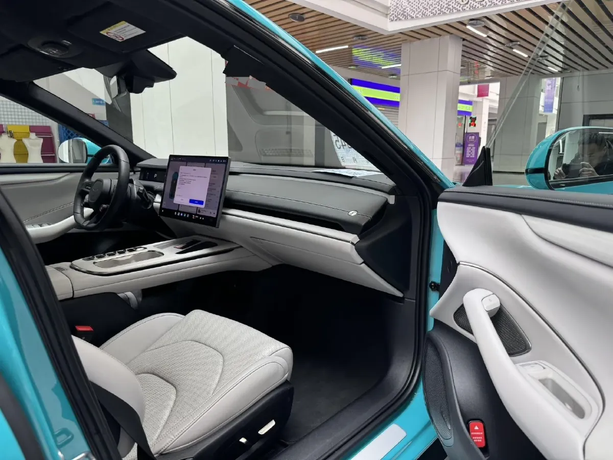 2024 MI SU7 BEV 101KWH,autocango,china used car exporter,china ev exporter,chinese used car exporter,chinese used ev exporter