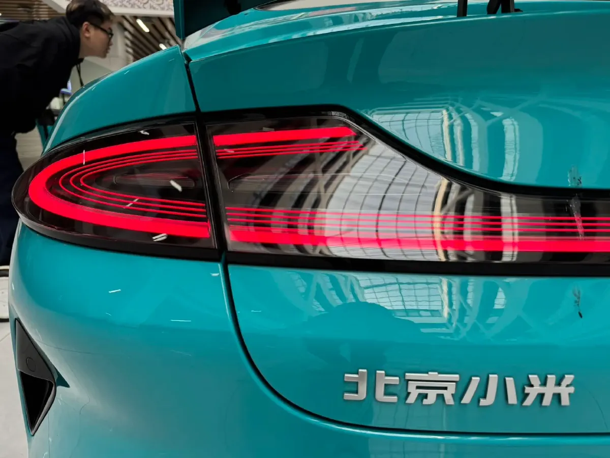 2024 MI SU7 BEV 101KWH,autocango,china used car exporter,china ev exporter,chinese used car exporter,chinese used ev exporter