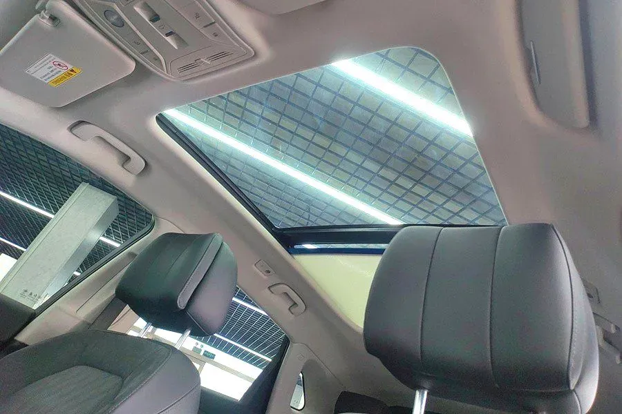 2023 HongQi HS5 2.0T 252HP L4 8AT,autocango,china used car exporter,china ev exporter,chinese used car exporter,chinese used ev exporter