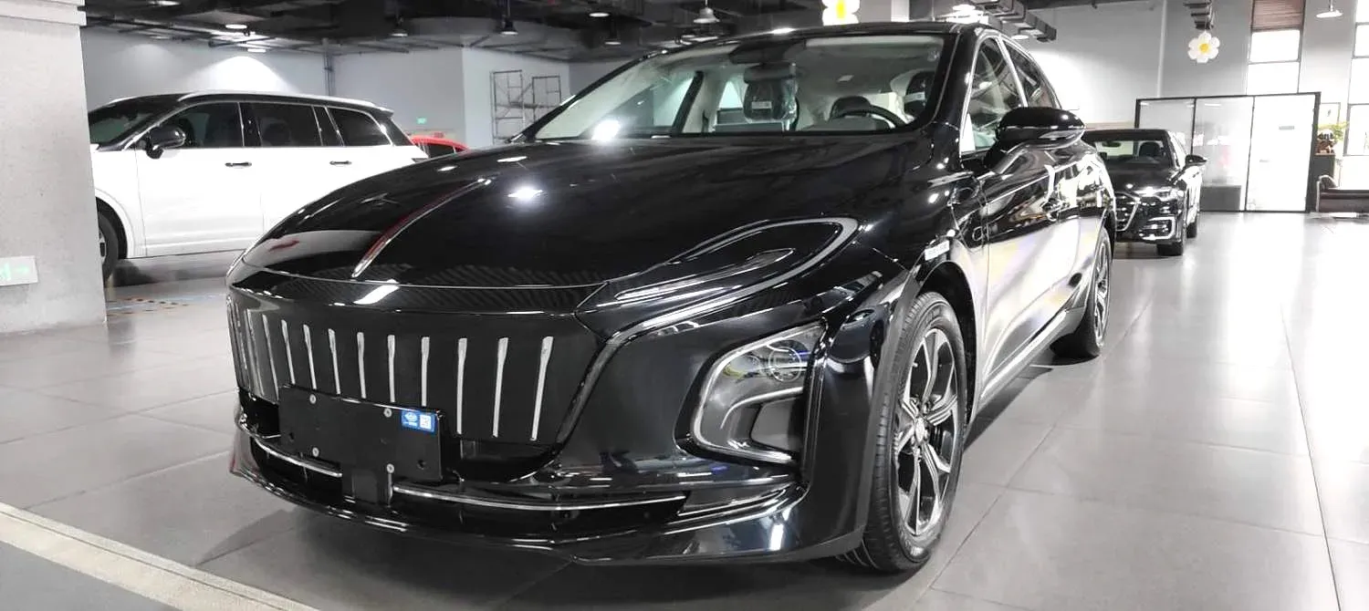 2022 HongQi E-QM5 BEV 54KWH,autocango,china used car exporter,china ev exporter,chinese used car exporter,chinese used ev exporter