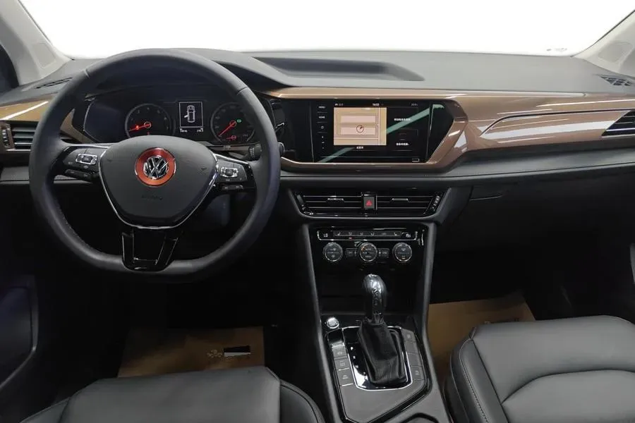 2020 Volkswagen Tharu 1.4T 150HP L4 7DCT,autocango,china used car exporter,china ev exporter,chinese used car exporter,chinese used ev exporter