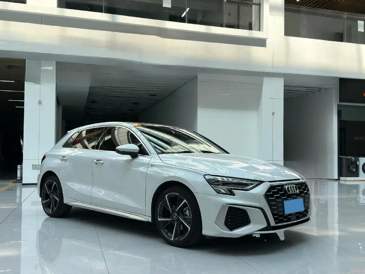 2023 Audi A3 1.4T 150HP L4 7DCT,autocango,china used car exporter,china ev exporter,chinese used car exporter,chinese used ev exporter