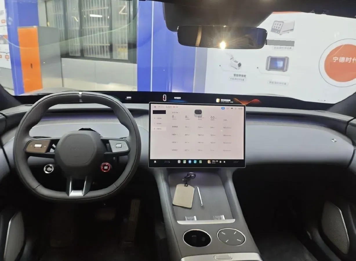 2025 MI YU7 BEV 96.3KWH,autocango,china used car exporter,china ev exporter,chinese used car exporter,chinese used ev exporter