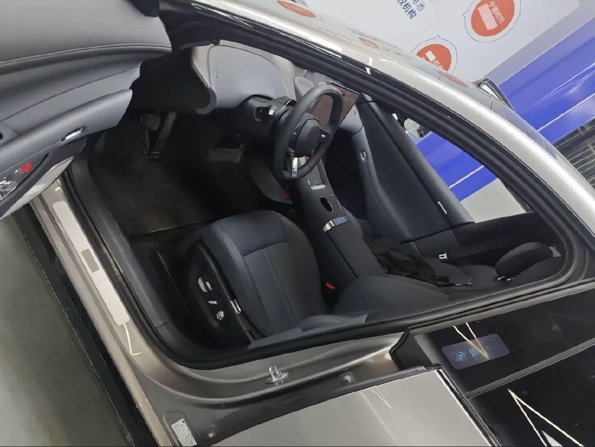 2025 MI YU7 BEV 96.3KWH,autocango,china used car exporter,china ev exporter,chinese used car exporter,chinese used ev exporter