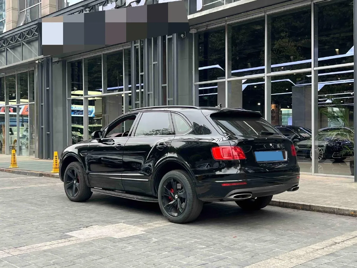 2018 Bentley Bentayga 4.0T 550HP V8 8AT,autocango,china used car exporter,china ev exporter,chinese used car exporter,chinese used ev exporter
