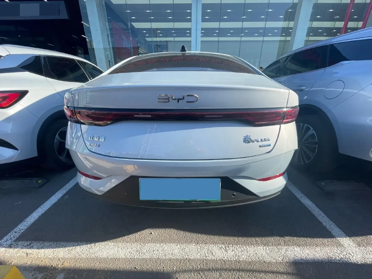 2025 BYD Qin Plus 1.5L 101HP L4 E-CVT PHEV 15.8KWH,autocango,china used car exporter,china ev exporter,chinese used car exporter,chinese used ev exporter