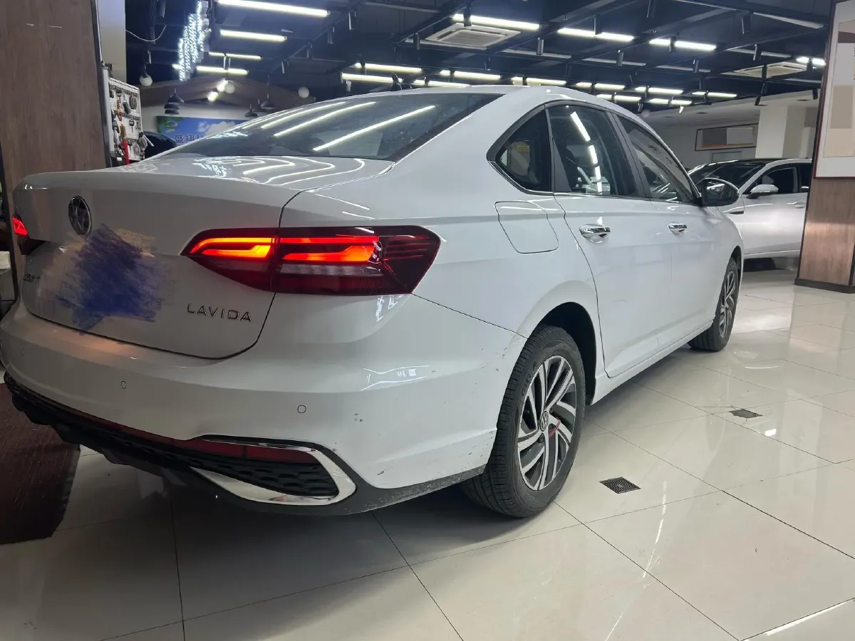 2024 Volkswagen Lavida 1.5L 110HP L4 6AT,autocango,china used car exporter,china ev exporter,chinese used car exporter,chinese used ev exporter