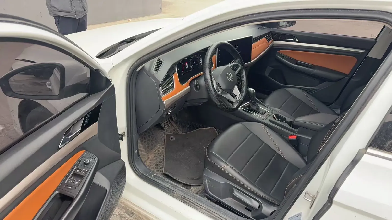 2023 Volkswagen Bora 1.2T 116HP L4 7DCT,autocango,china used car exporter,china ev exporter,chinese used car exporter,chinese used ev exporter