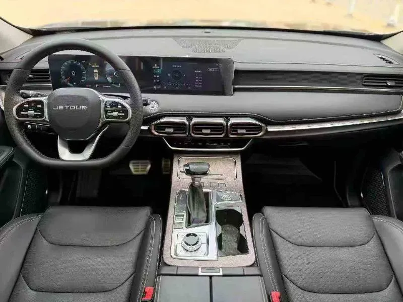 2022 Jetour X70 1.5T 156HP L4 6MT,autocango,china used car exporter,china ev exporter,chinese used car exporter,chinese used ev exporter