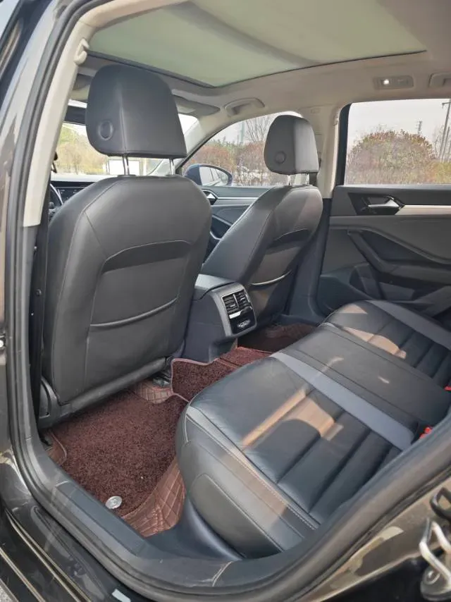 2020 Volkswagen Sagitar 1.2T 116HP L4 7DCT,autocango,china used car exporter,china ev exporter,chinese used car exporter,chinese used ev exporter