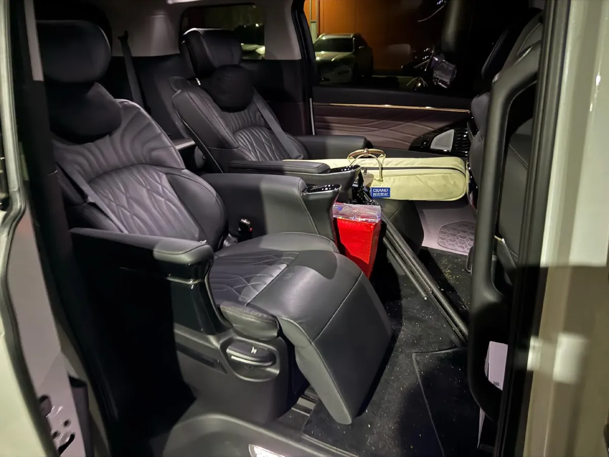 2024 GAC Trumpchi M8 2.0T 190HP L4 2DHT Hybrid,autocango,china used car exporter,china ev exporter,chinese used car exporter,chinese used ev exporter