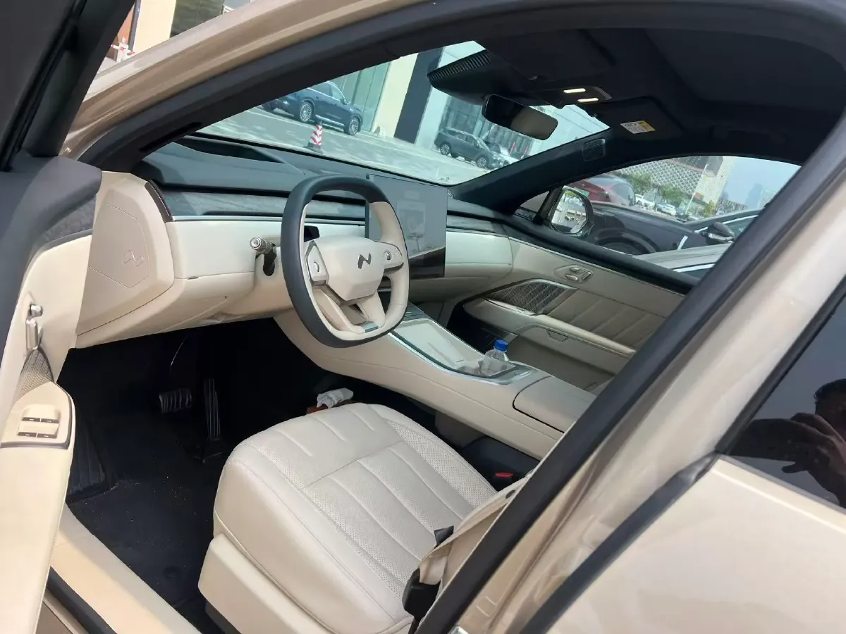 2025 ONVO L90 BEV,autocango,china used car exporter,china ev exporter,chinese used car exporter,chinese used ev exporter