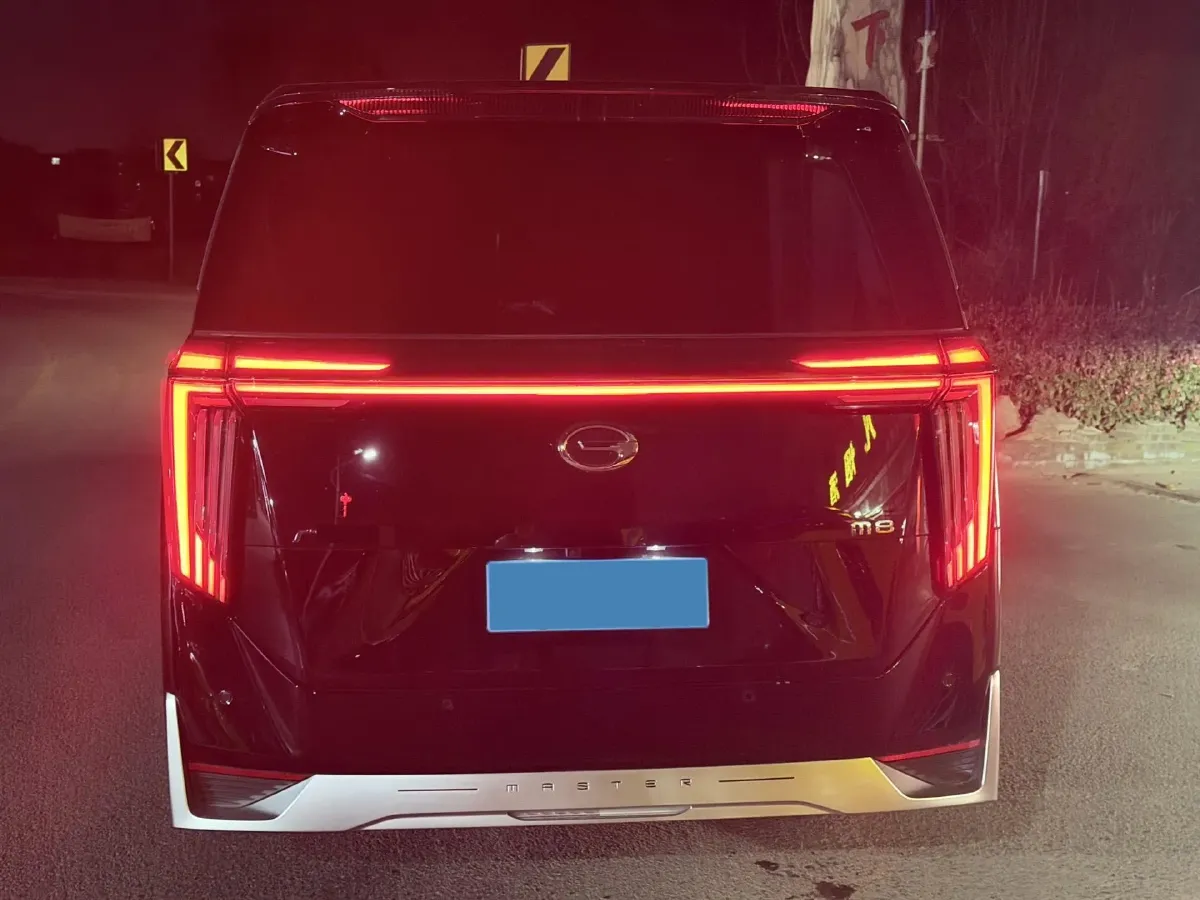 2023 GAC Trumpchi M8 2.0T 252HP L4 8AT,autocango,china used car exporter,china ev exporter,chinese used car exporter,chinese used ev exporter