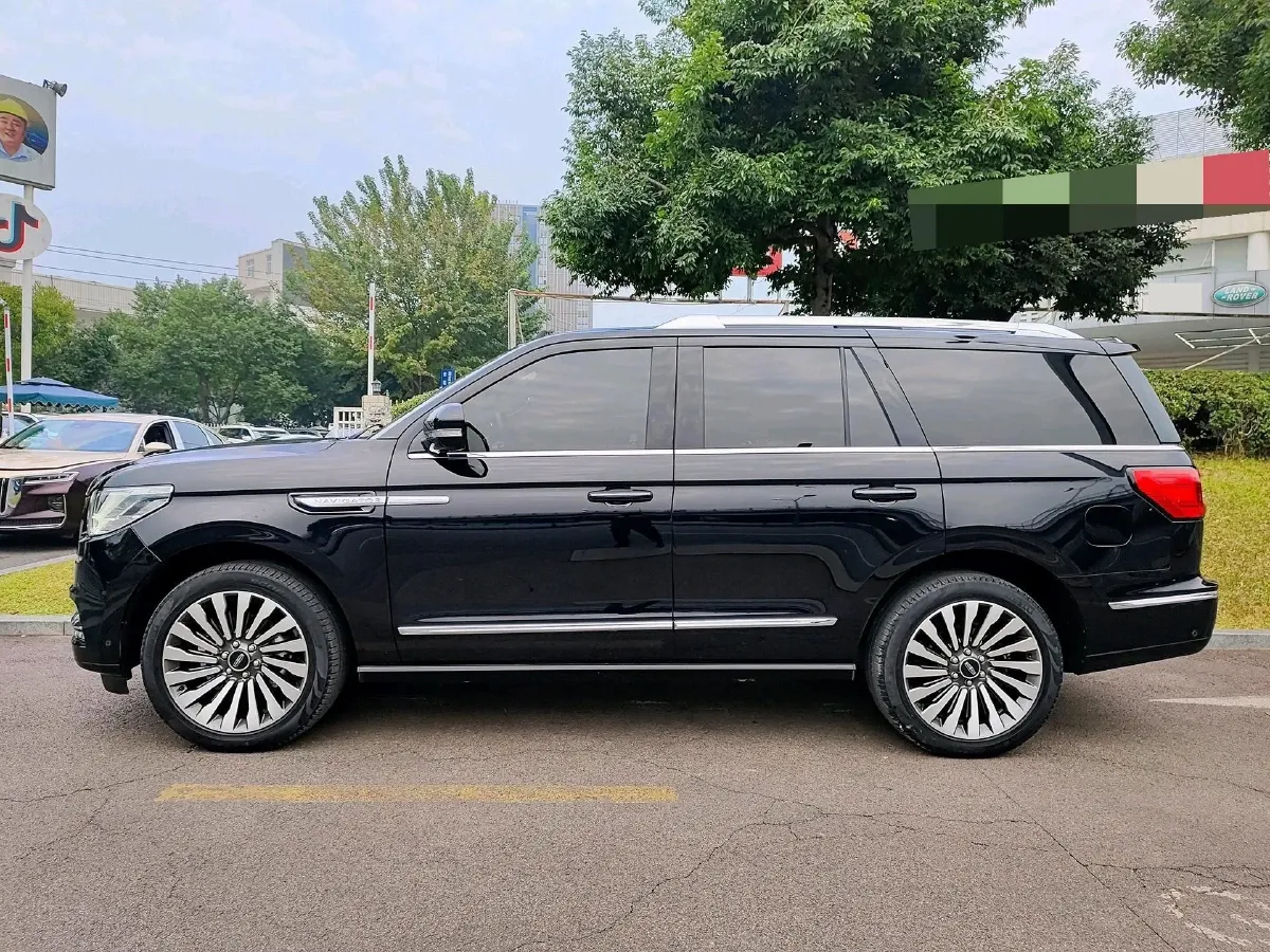 2020 Lincoln Navigator 3.5T 388HP V6 10AT,autocango,china used car exporter,china ev exporter,chinese used car exporter,chinese used ev exporter